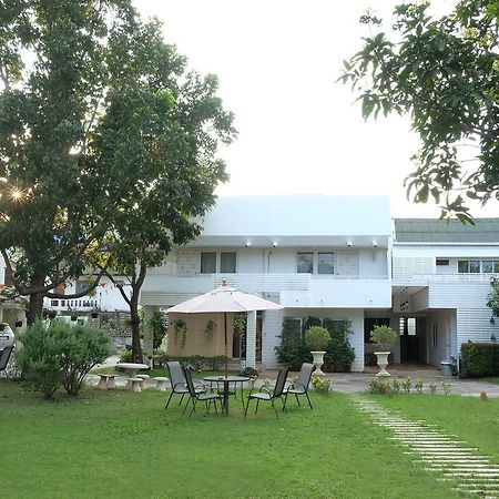 Udee Cozy Bed & Breakfast Chiang Mai Ngoại thất bức ảnh
