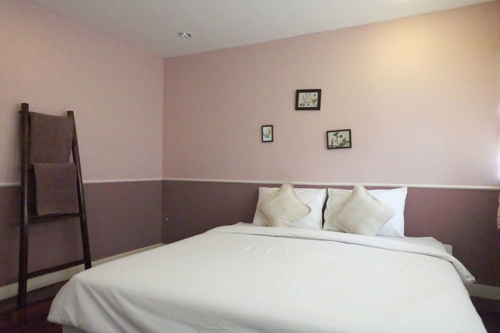 Udee Cozy Bed & Breakfast Chiang Mai Ngoại thất bức ảnh