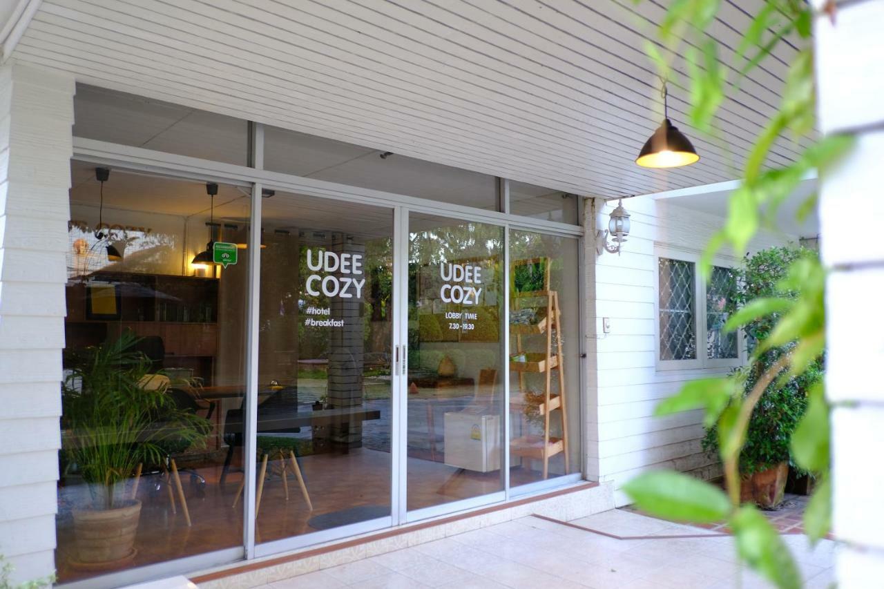 Udee Cozy Bed & Breakfast Chiang Mai Ngoại thất bức ảnh