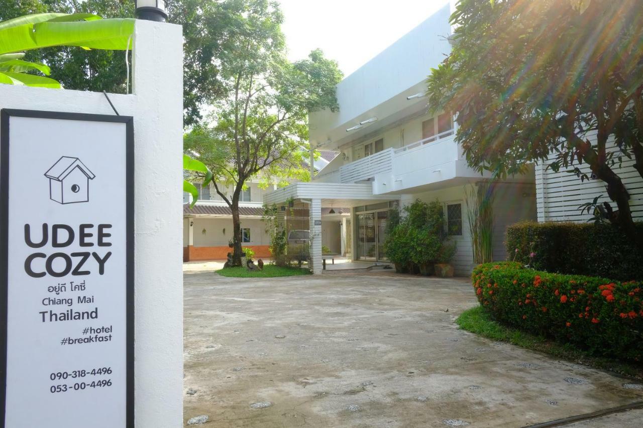 Udee Cozy Bed & Breakfast Chiang Mai Ngoại thất bức ảnh